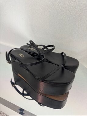 Zara Black Platform Strappy Sandals